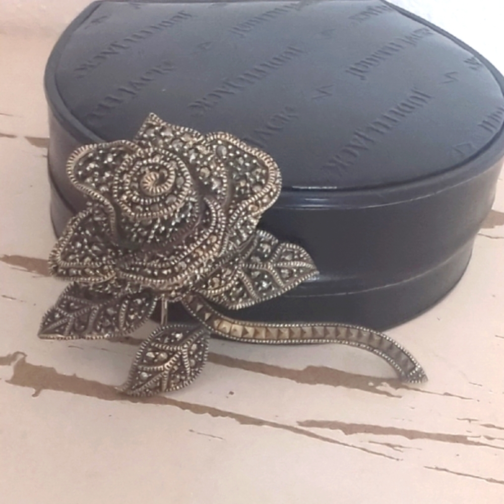 Vintage "Judith Jack" Retired Limited Sterling Silver Marcasite 🌹 - Picture 5 of 11